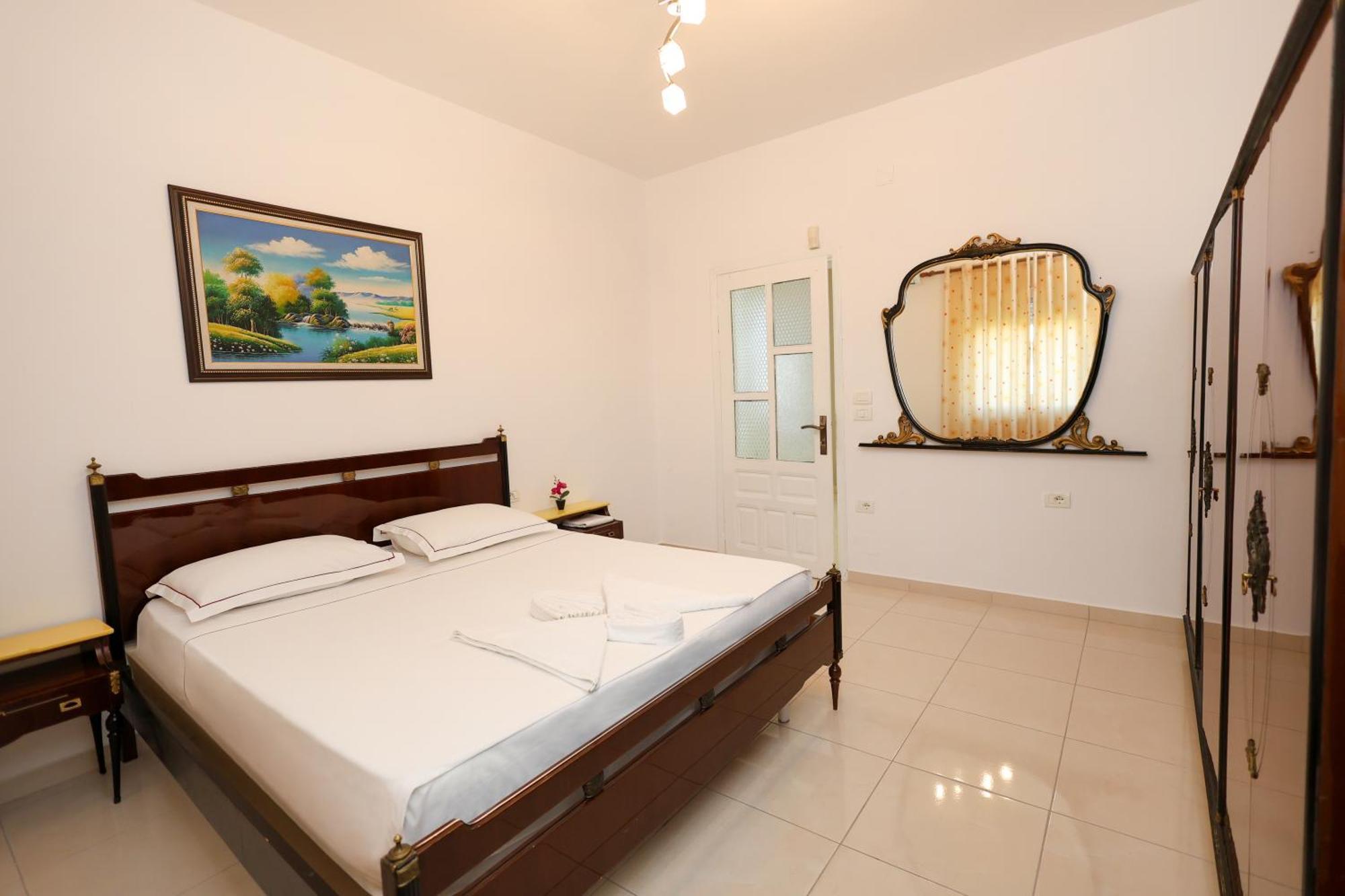 Apartaments Mimani 2 Berat Room photo